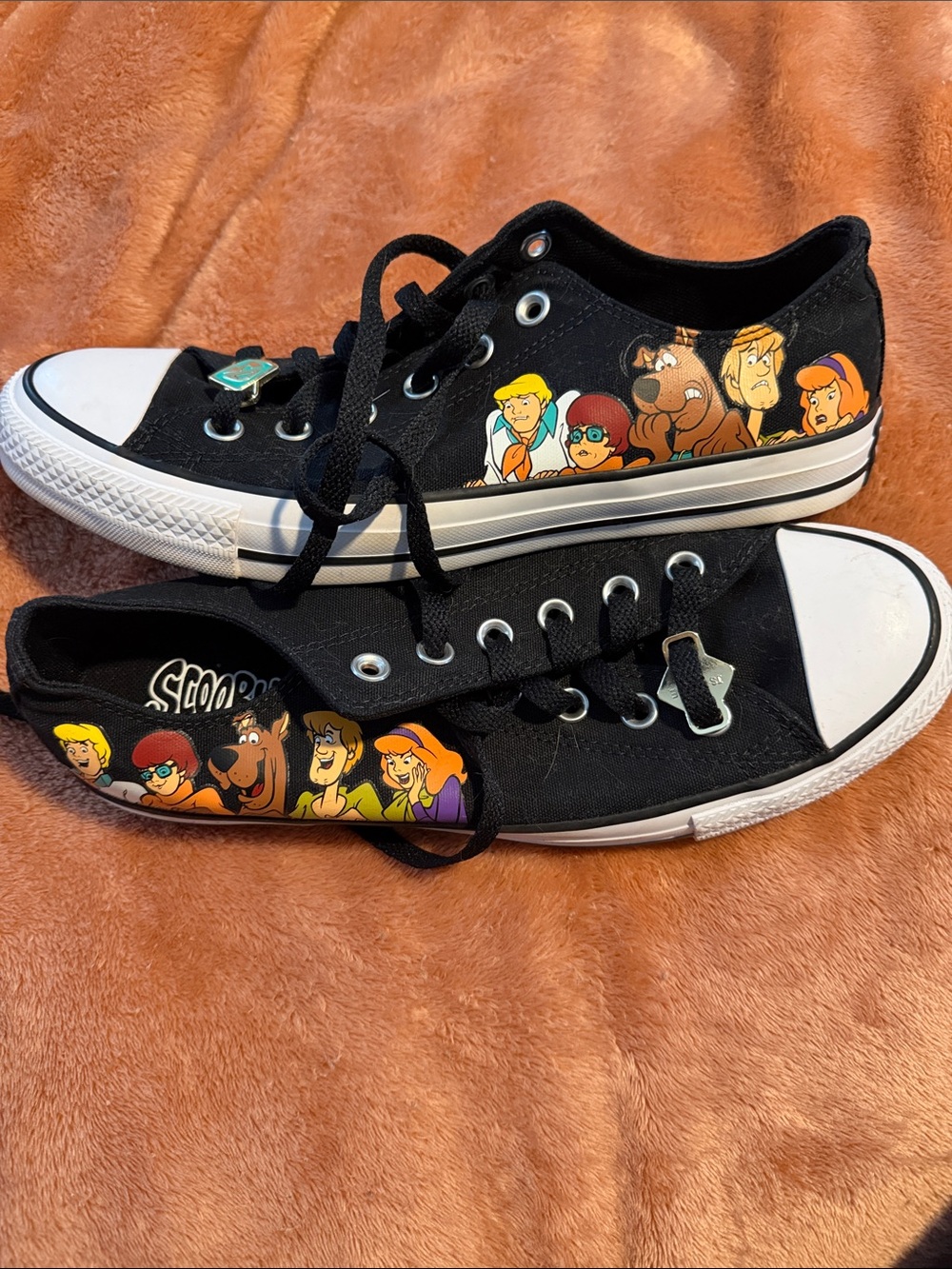 Converse Black Scooby-Doo Low Top Sneakers with White Toe Caps - Picture 4 of 5
